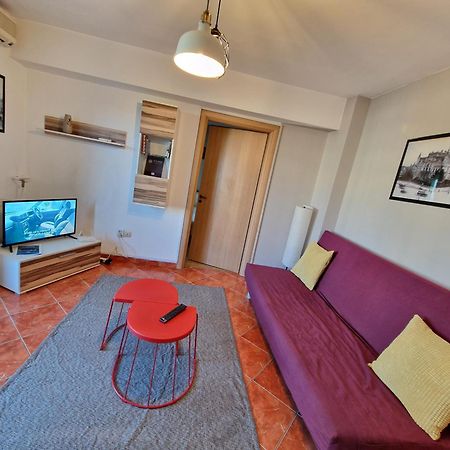 Global Downtown Apartments - Universitate - Balcescu Bükreş Dış mekan fotoğraf