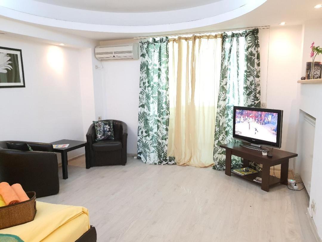 Global Downtown Apartments - Universitate - Balcescu Bükreş Dış mekan fotoğraf