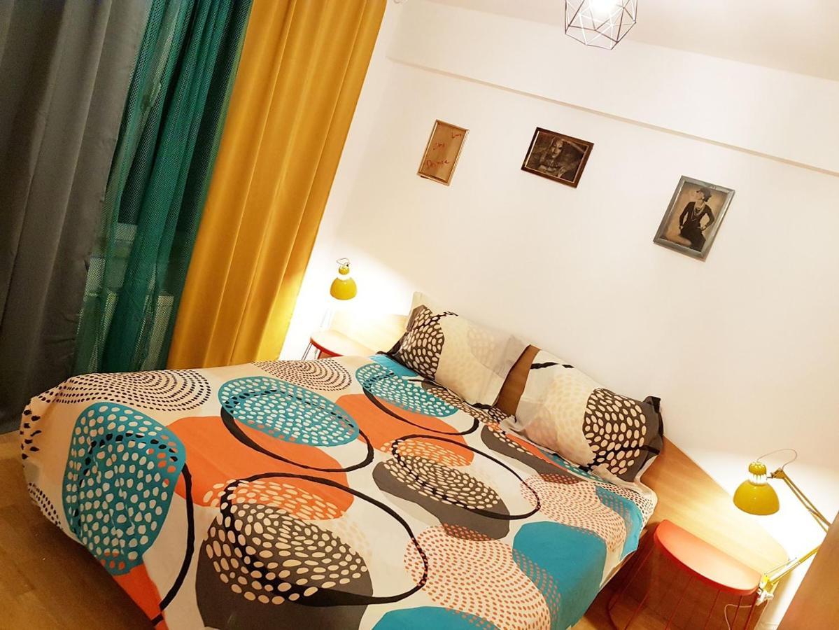 Global Downtown Apartments - Universitate - Balcescu Bükreş Dış mekan fotoğraf